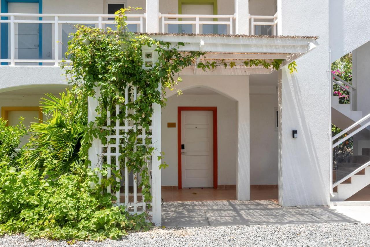 Maho Beach House - Spacious 1 Bedroom Suite Buitenkant foto